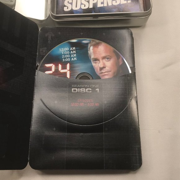 24 Season 1 DVD Tin Box Preowned Needs Batteries For The Display - Picture 4 of 9